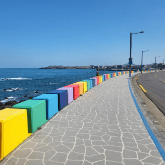 12:00 フォトスポット 道頭洞虹の海岸道路（도두동 무지개해안도로） 이미지 1