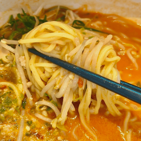 韓国風担々麺を楽しむ - 画像 3