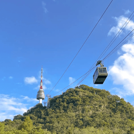 南山ケーブルカーでNソウルタワーへ - 画像 2