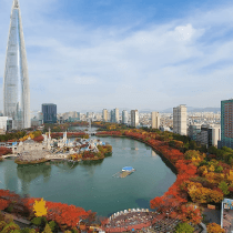 ランドマークの湖の周りを散歩する - 画像 2