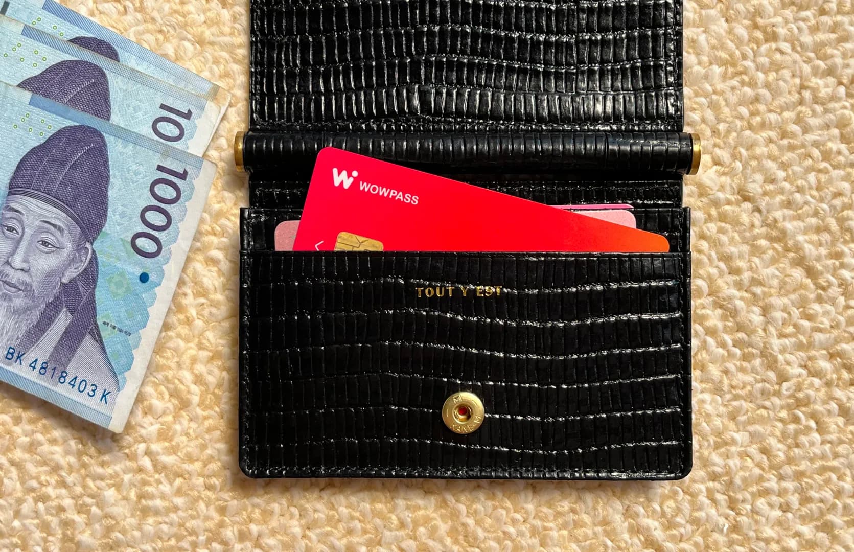 買い物や移動も1枚で超簡単 !