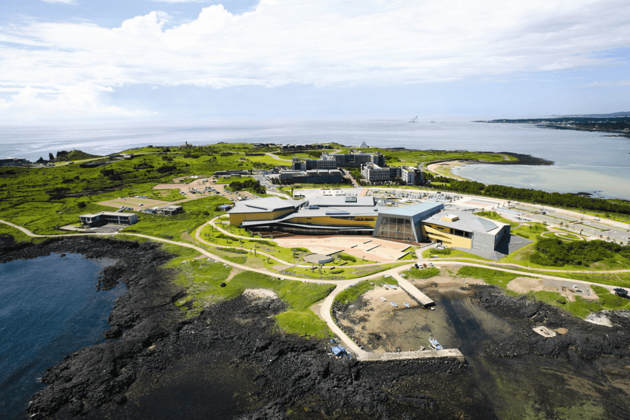 アジア最大規模の大迫力な水族館