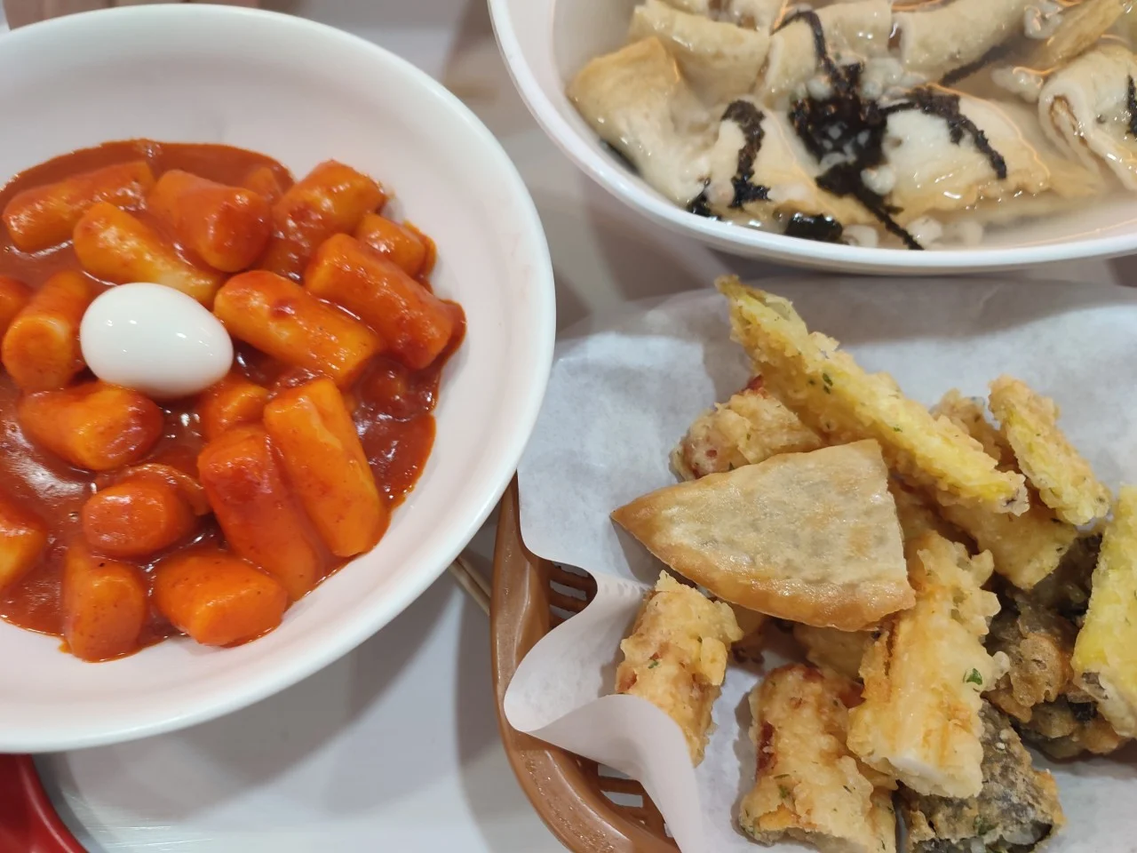 ジョーズトッポギ 鐘閣店 배경 이미지