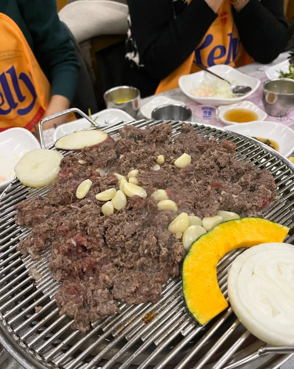 彦陽プルコギ 釜山チッ 배경 이미지