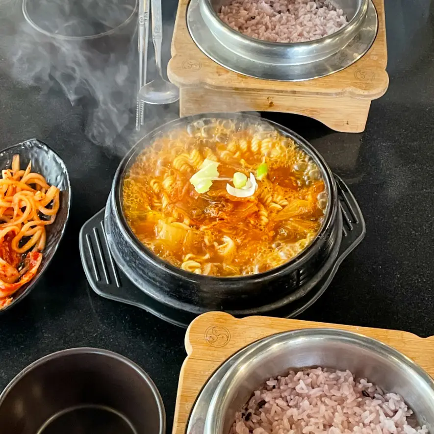 オモリチゲ 蚕室本店 배경 이미지