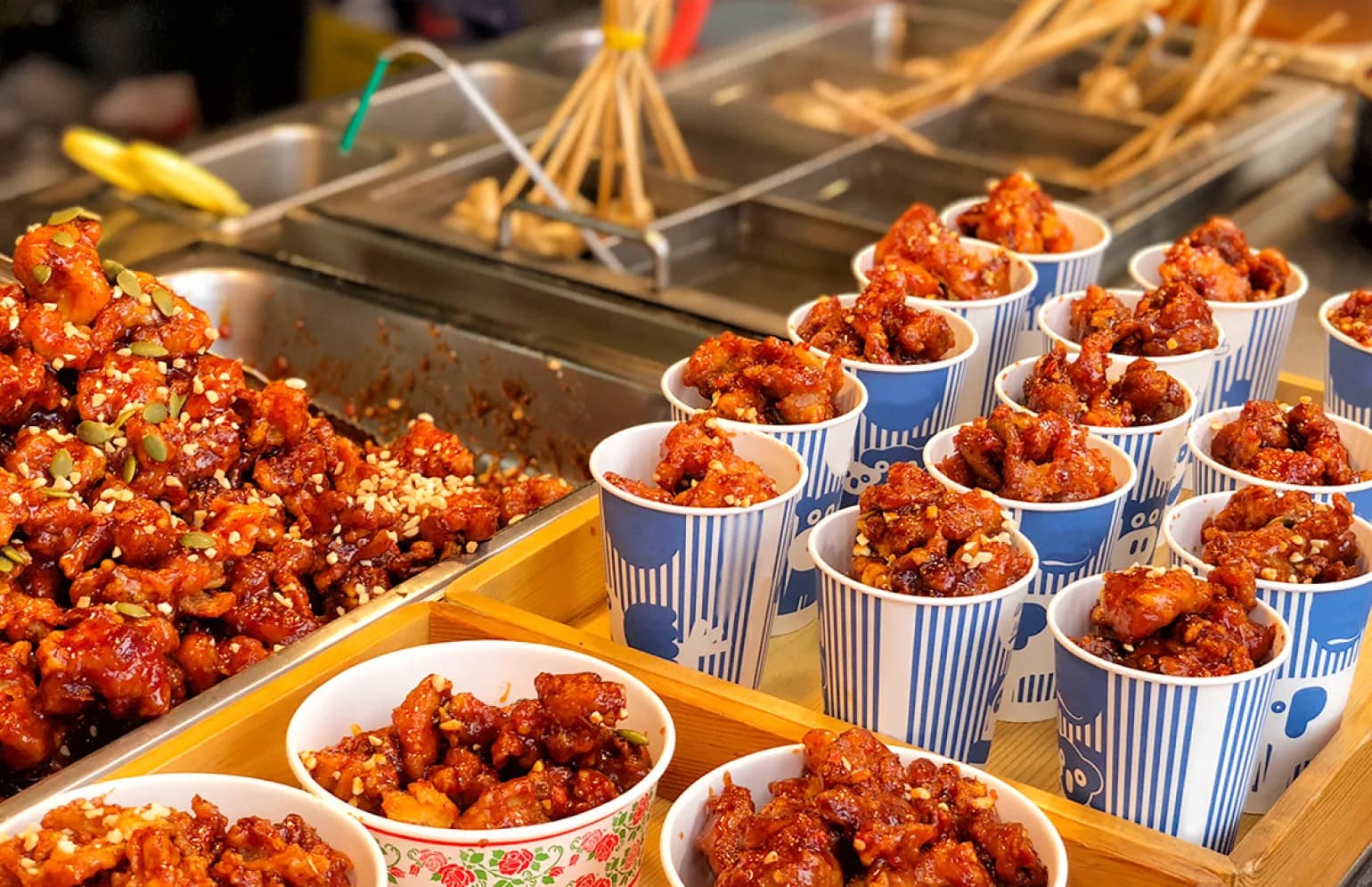 éåœã®é£ã¹ç©ã®è¡çé¢ã¯ãä»åœãšæ¯ã¹ãŠã髿°ŽæºãšãããŠããŸãã