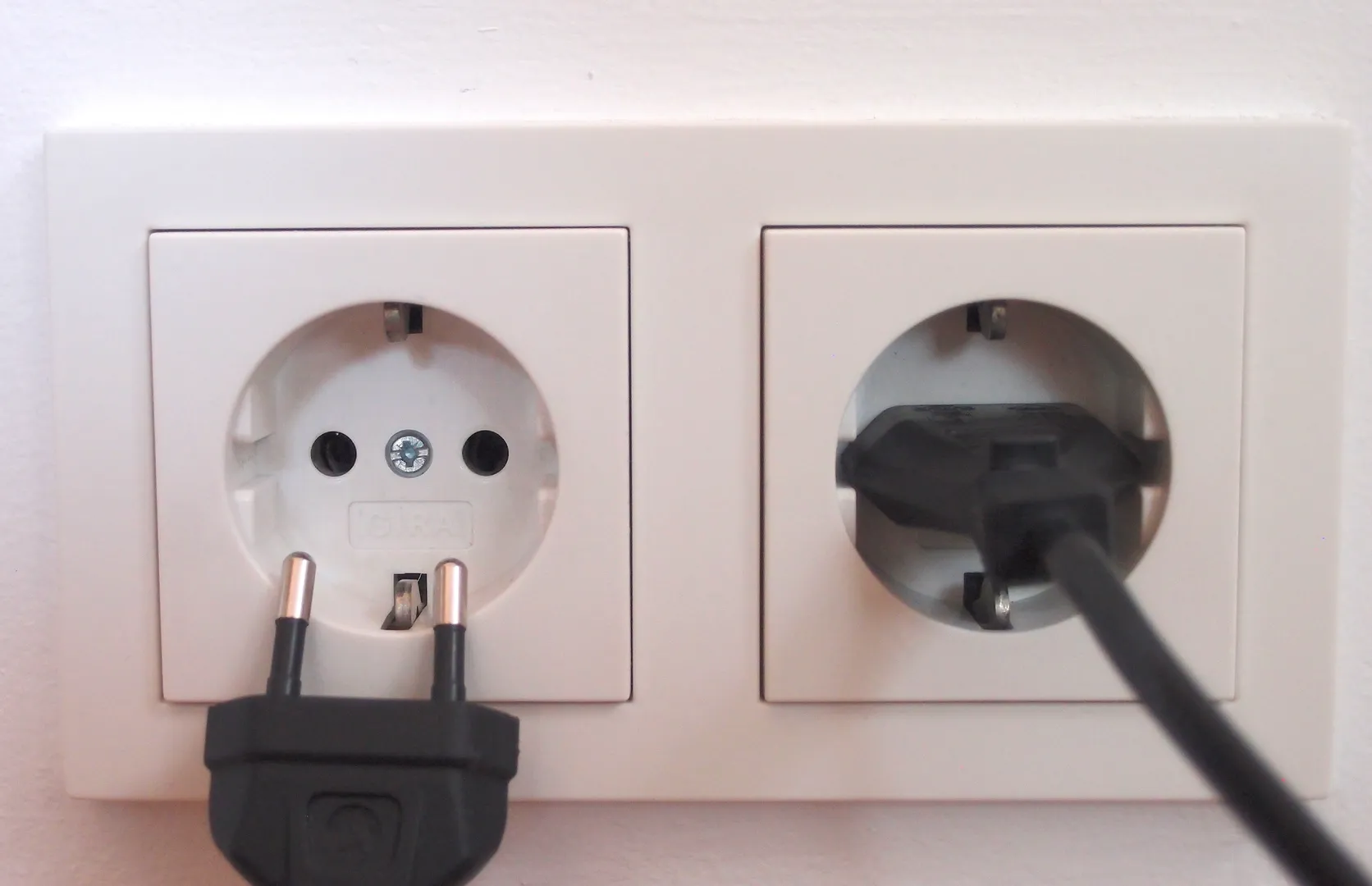 韓国の電圧は日本の倍以上 !