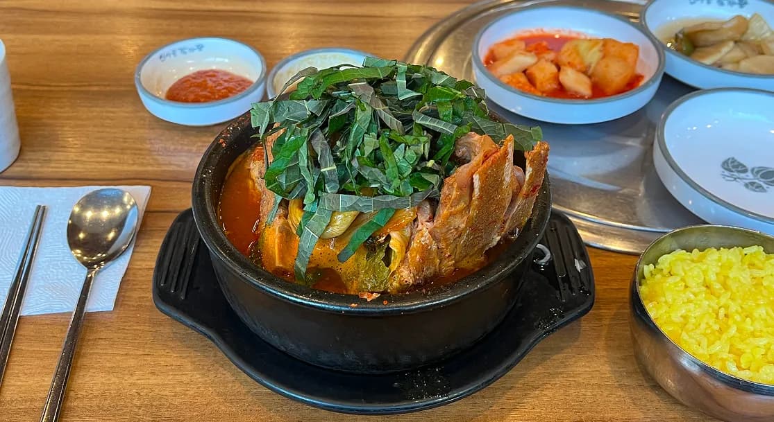 激うまピョヘジャングクがコスパ良く食べられるお店