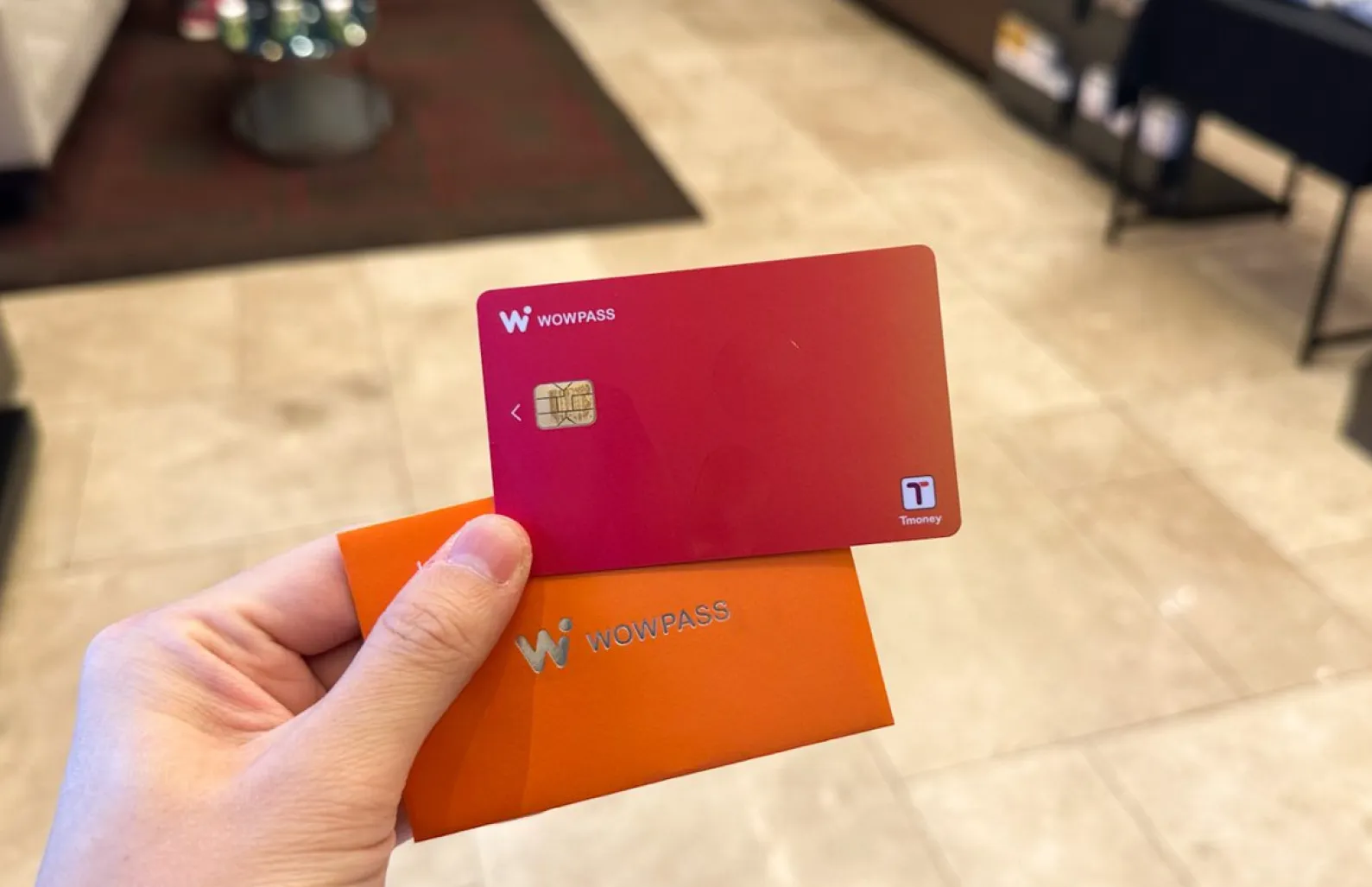 WOWPASS機械の画面に沿って進めていくだけ !