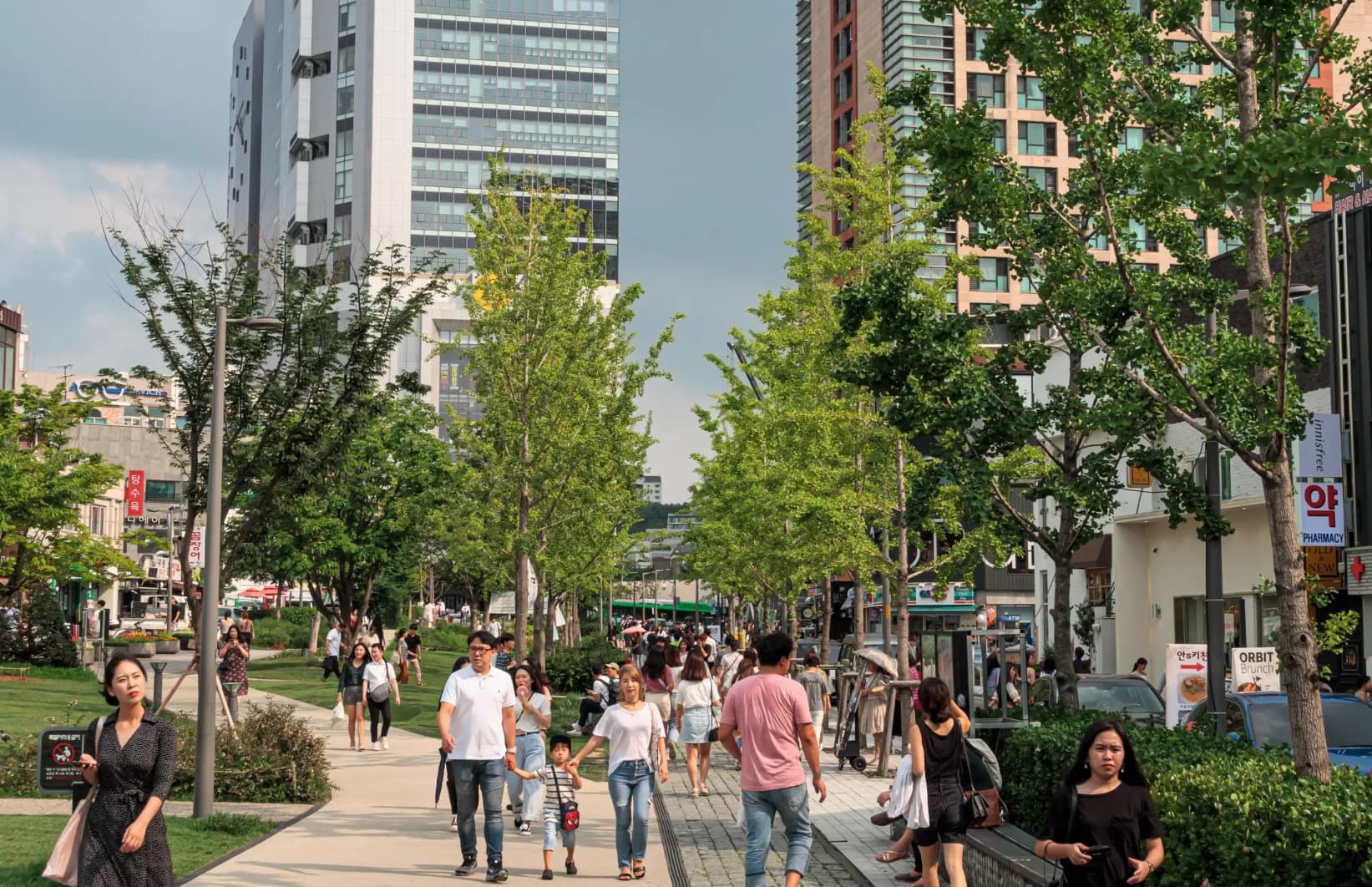 一番メインとなる路線で、山手線のようにソウル市内を循環します