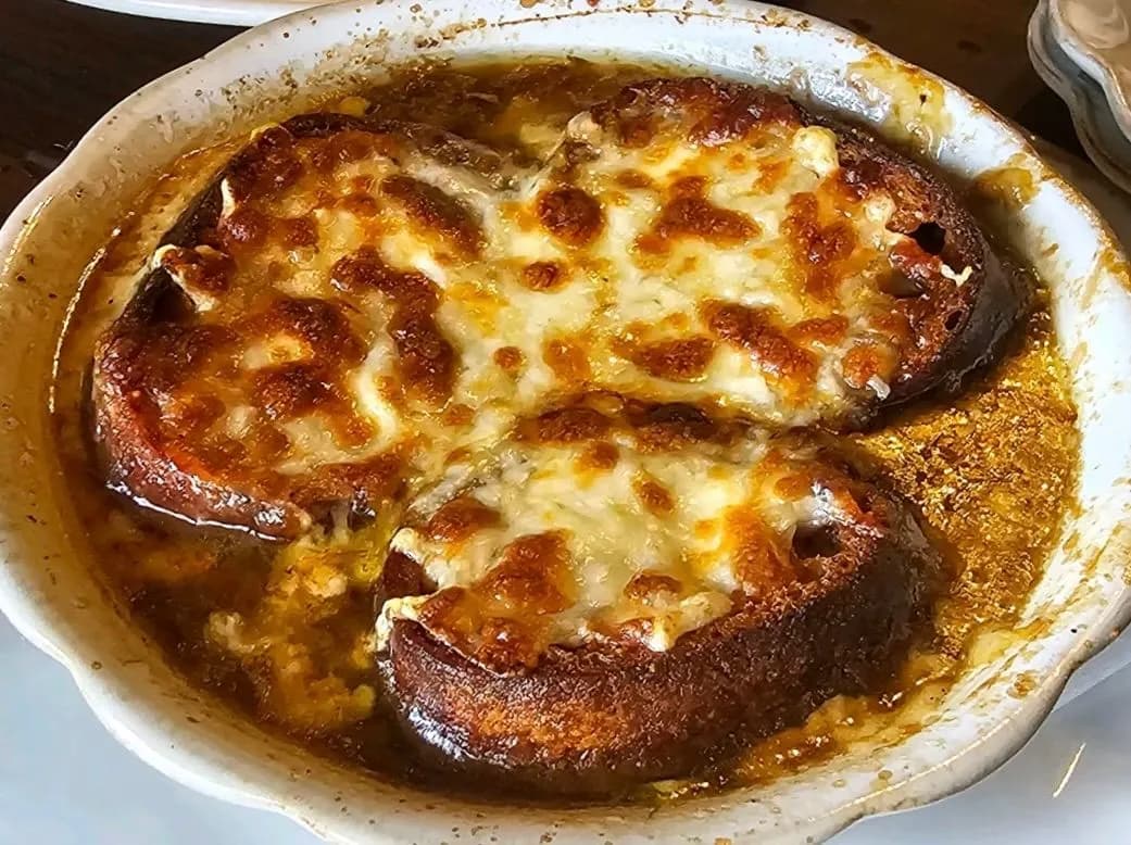 マストで食べて欲しい「オニオンスープ」