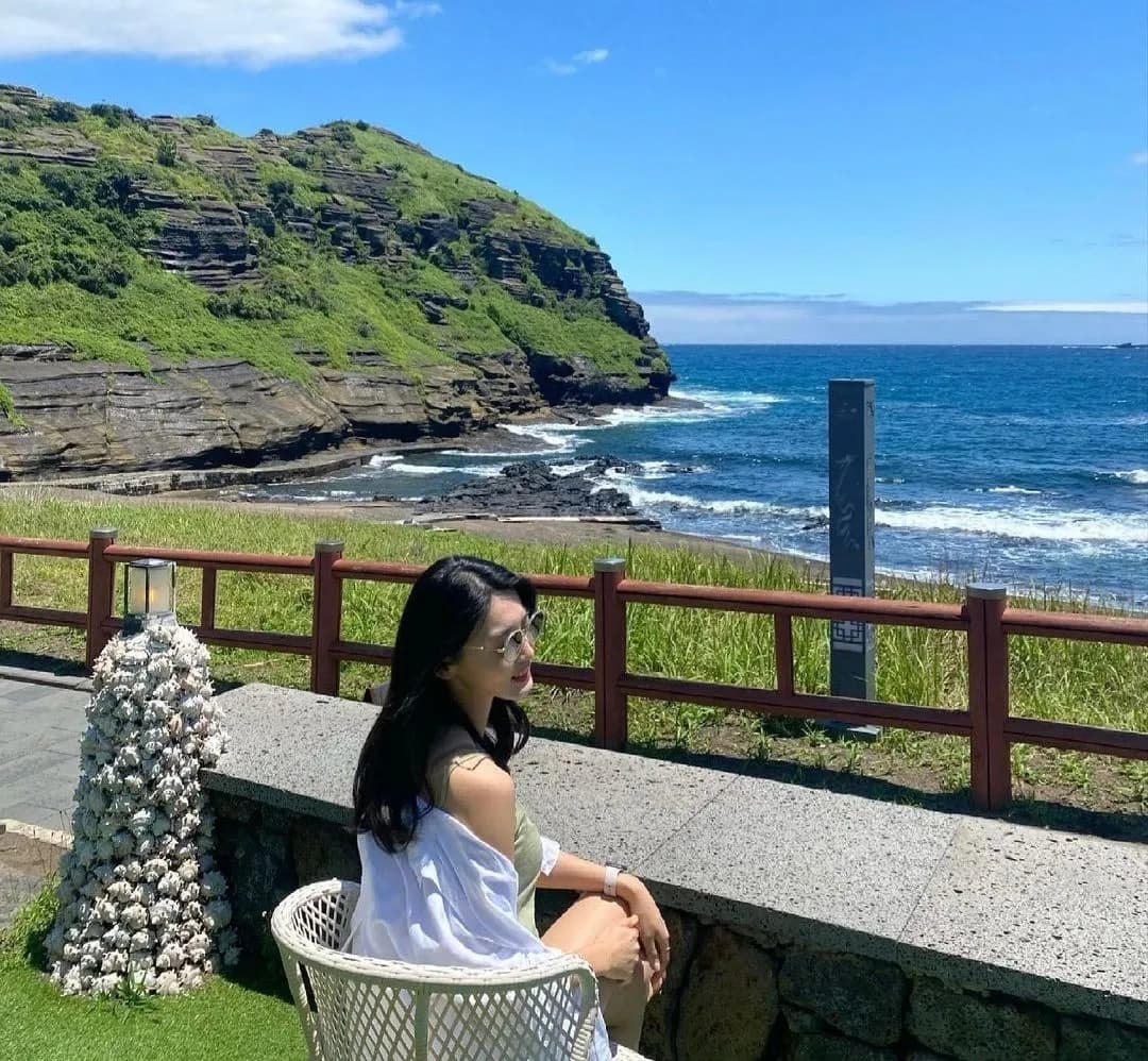 石壁やオーシャンビューなど「済州島らしさ」を楽しむ