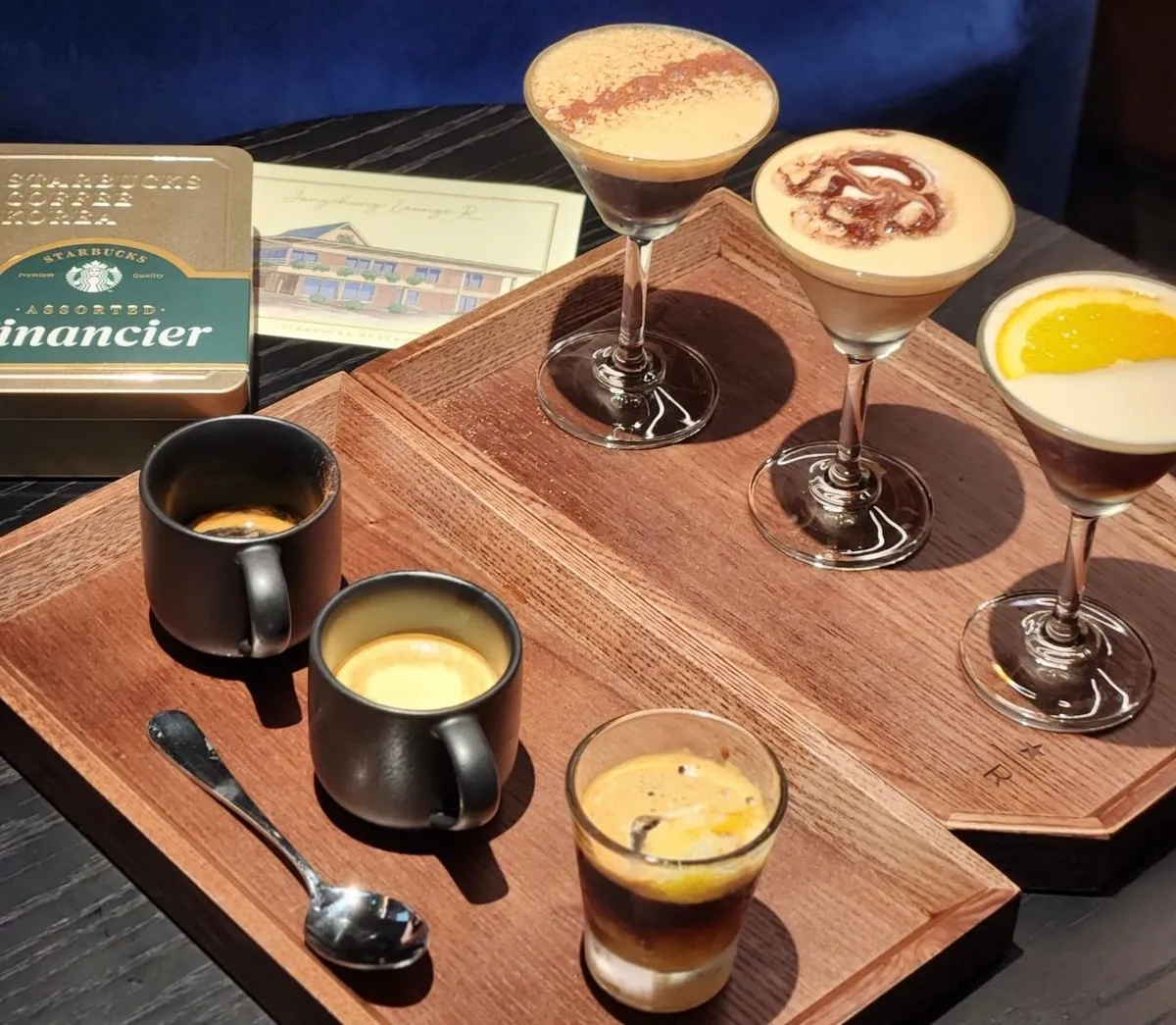 カクテルを味わえる特別なスタバ