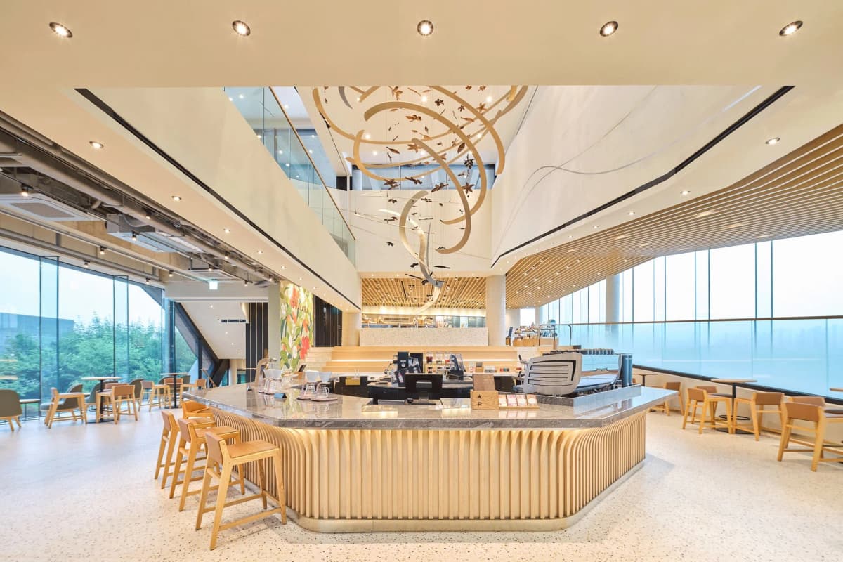 STARBUCKS COFFEE ザ・楊平DT店