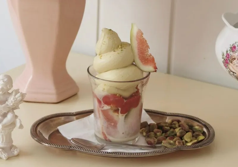 ピスタチオいちじくアイスクリーム