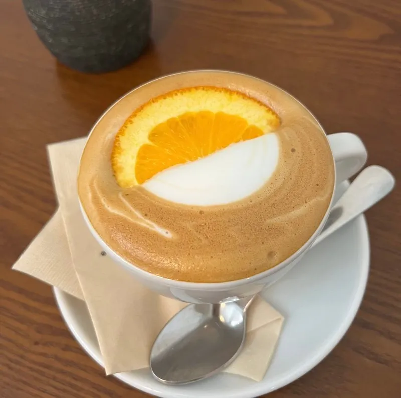 カプチーノ·ロマーノ