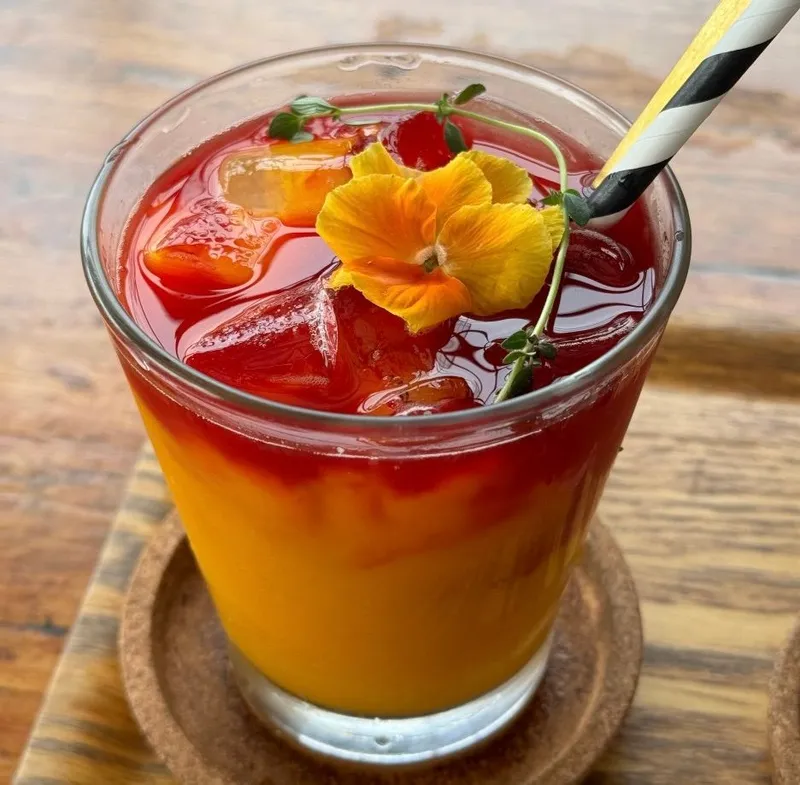 ビートマンゴーオレンジジュース