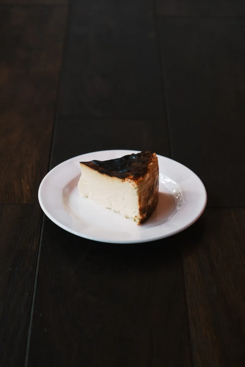 バスクチーズケーキ