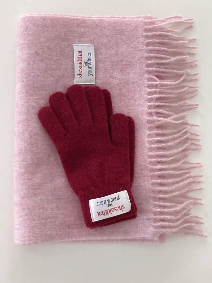 she said that gallery 1