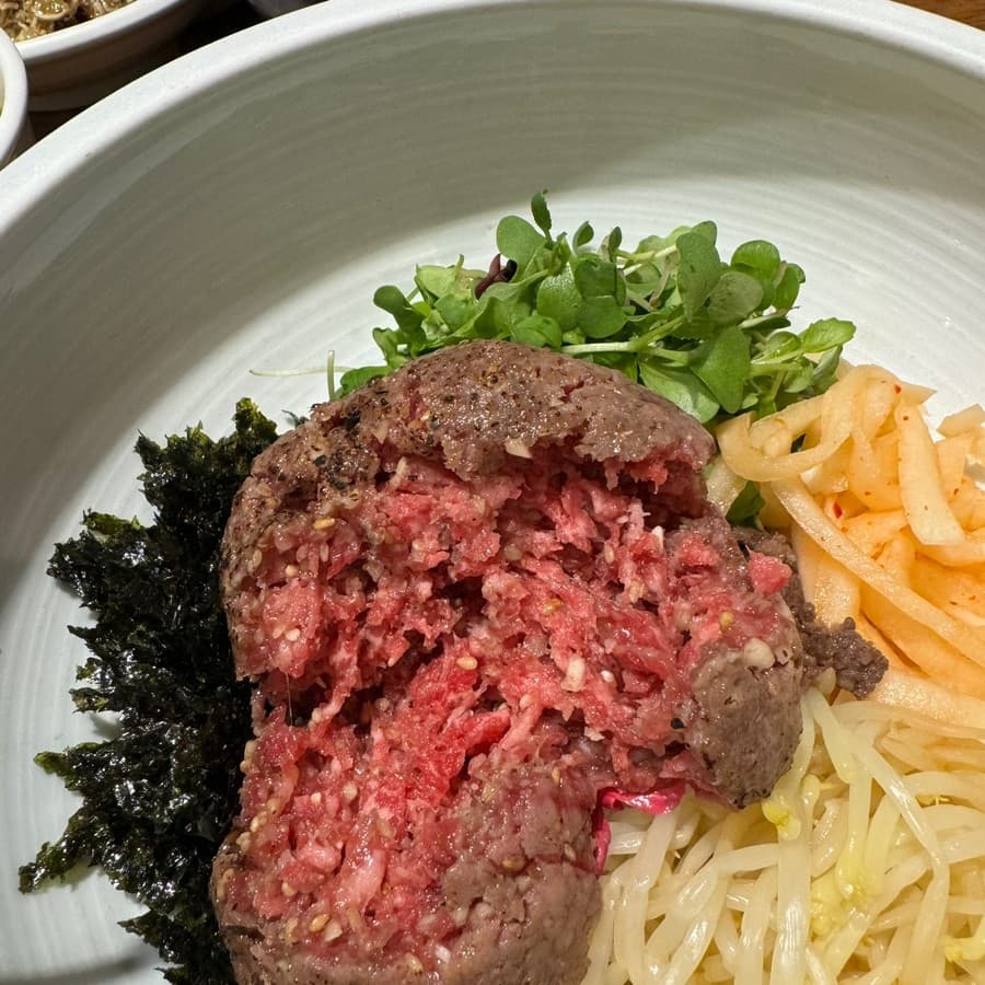 柔らかくジューシーな旨味を存分に楽しむ