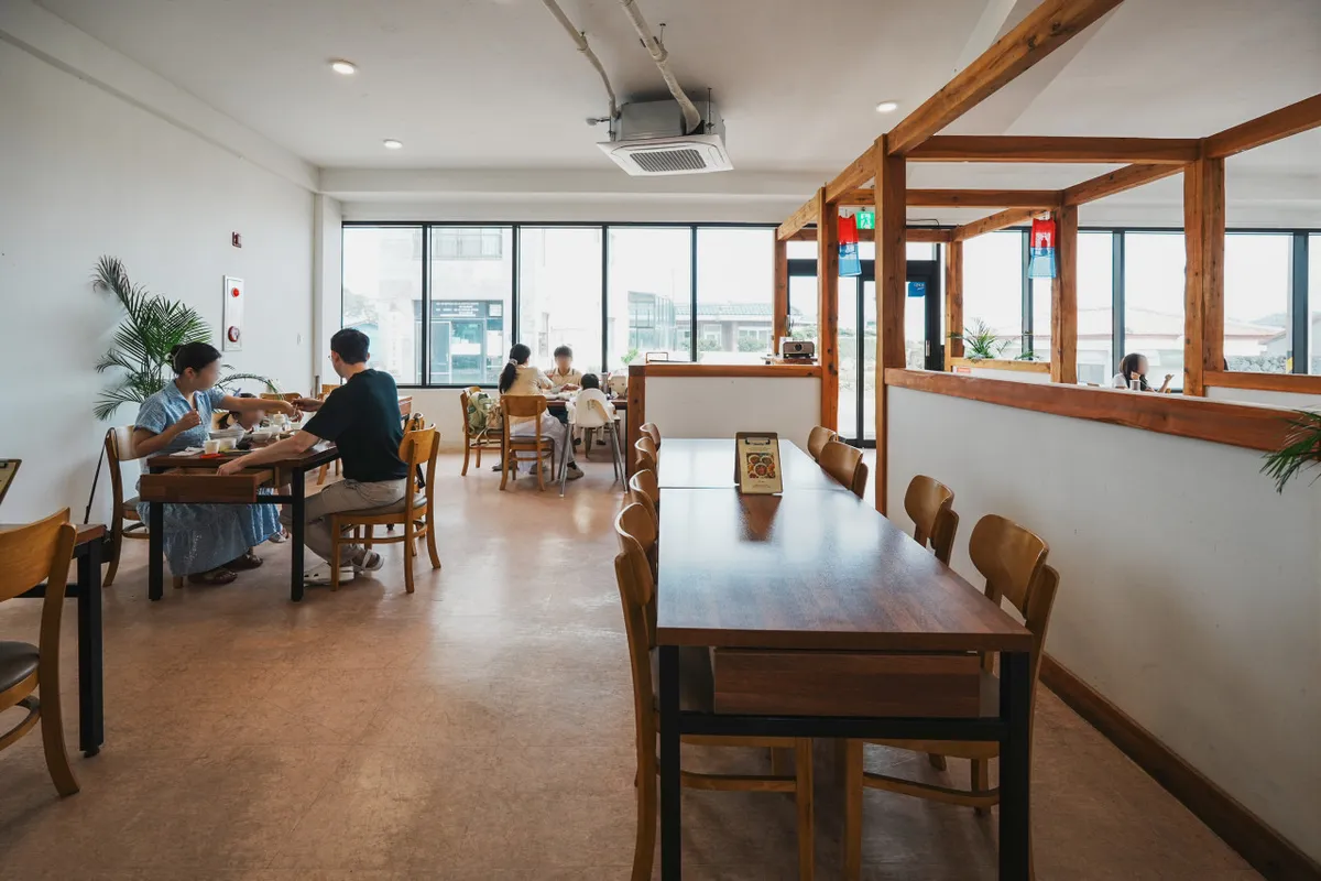 レビュー評価が良く訪問者が絶えないお店