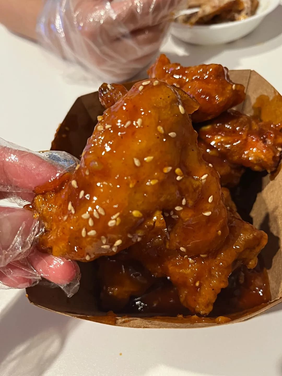 濃厚でうま辛い「ヤンニョムチキン」