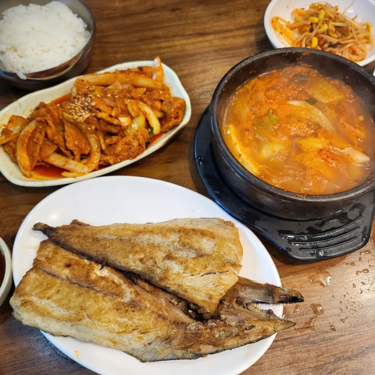 はずれメニューがない「安定の美味しさ」