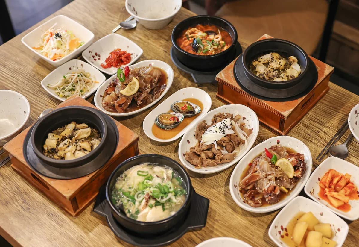 人気ナンバーワンの「チャンモ定食」