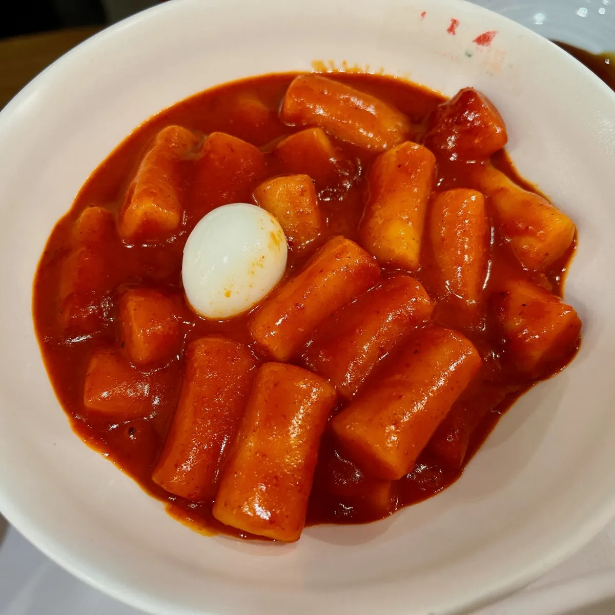 「チーズトッポギ」や「ロゼクリームトッポギ」が若者に人気