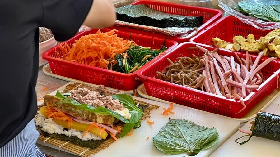 キンパの主役は「たっぷり具材」