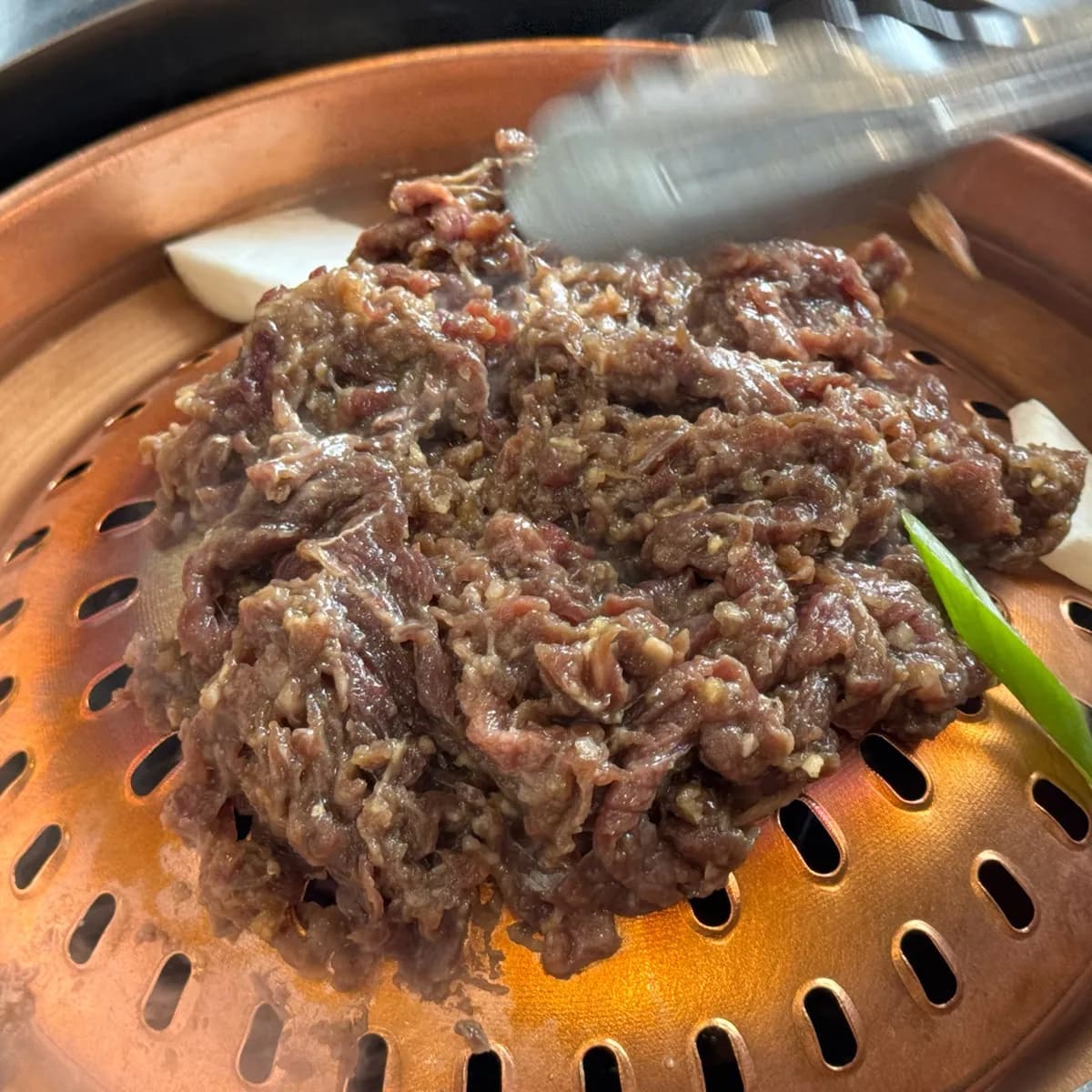 ニンニクの効いた絶品「プルコギ」