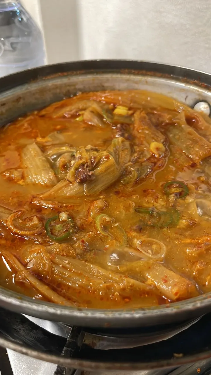 旨味たっぷりの「キムチチゲ」もおすすめ