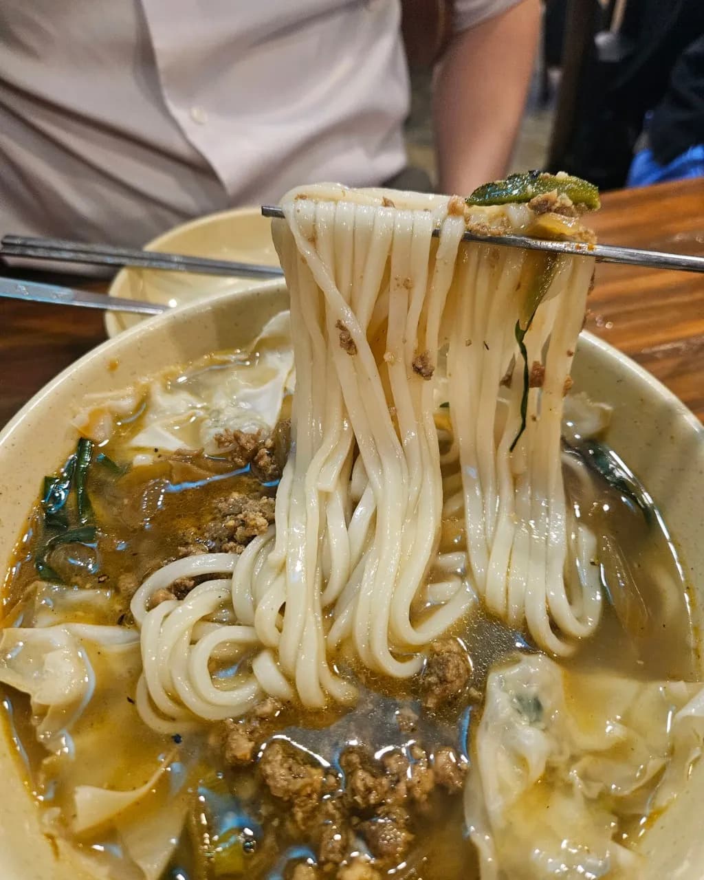 看板メニューの絶品「カルグクス」