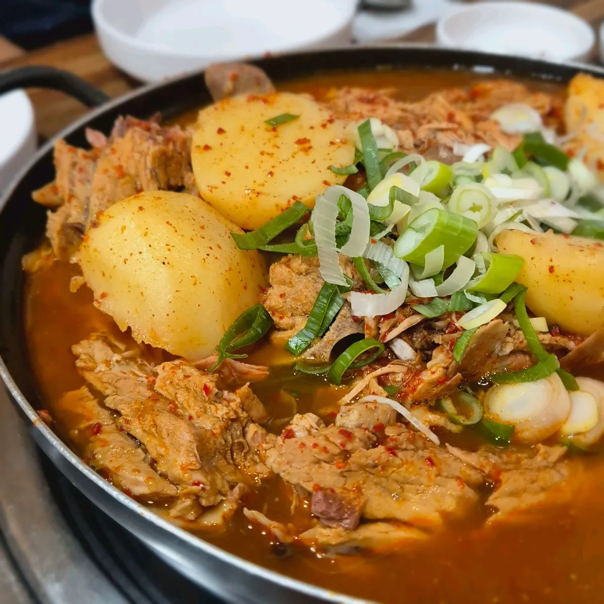 ホクホクのジャガイモが人気ポイント