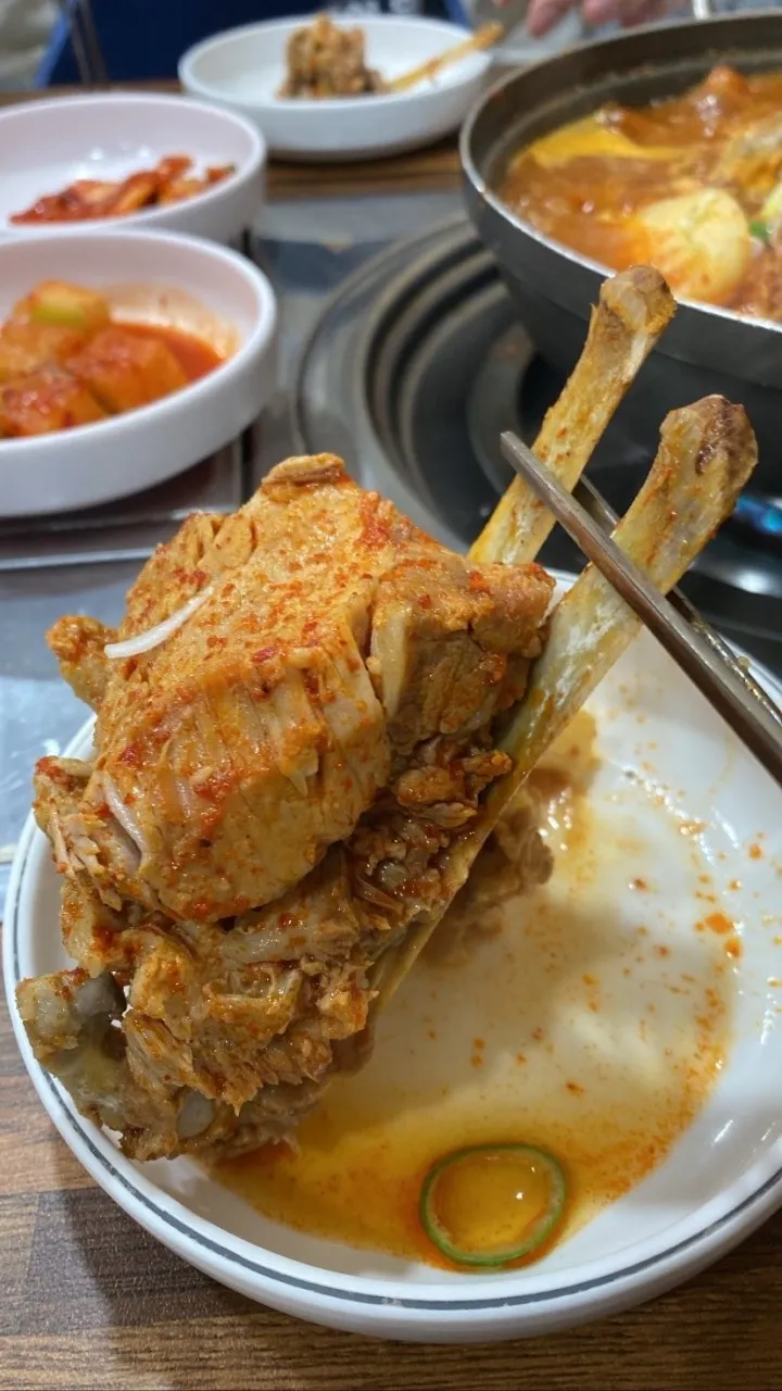 手間暇かけて作られる「カムジャタン」