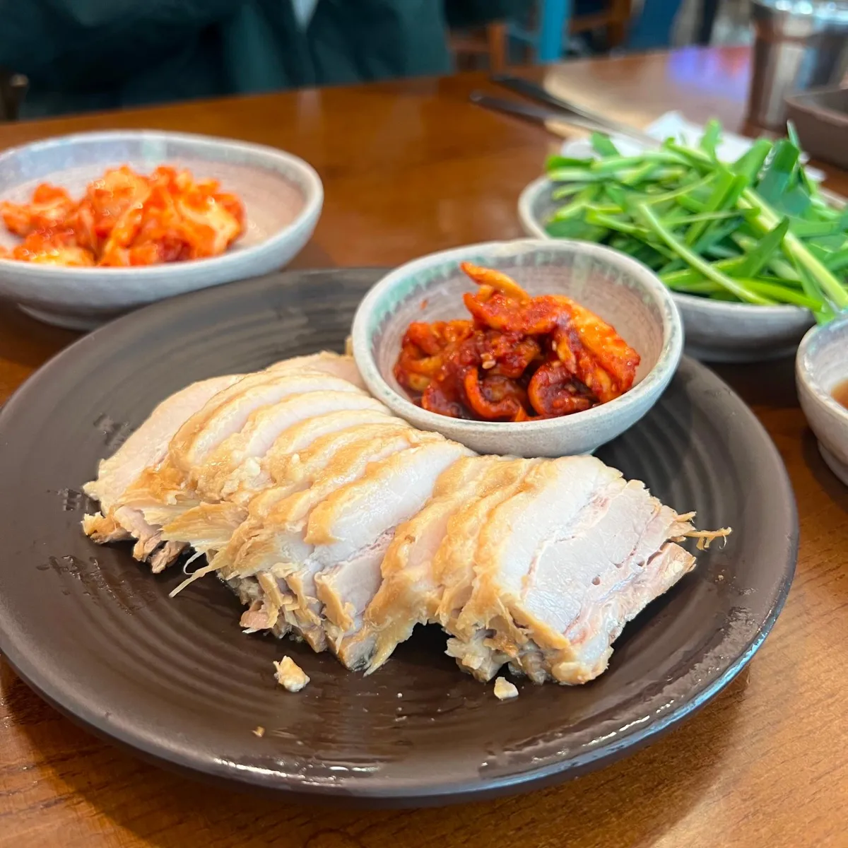 時間をかけてじっくり火を通した「ポッサム」