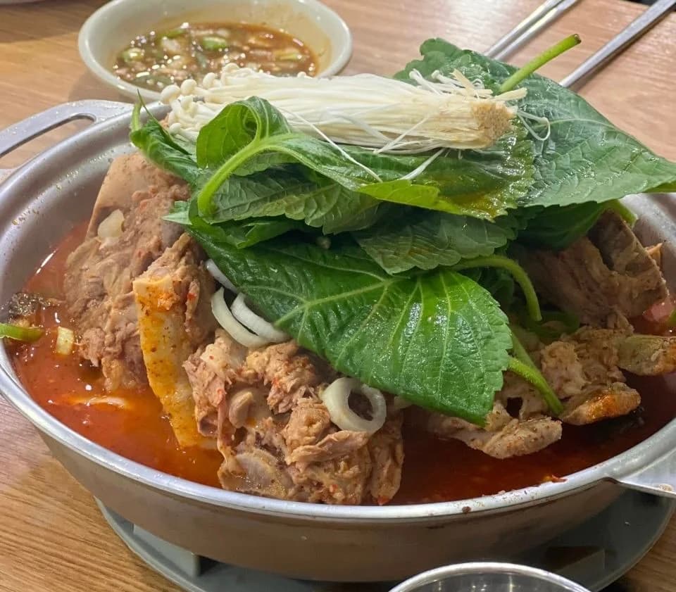 ソムンナン聖水カムジャタン