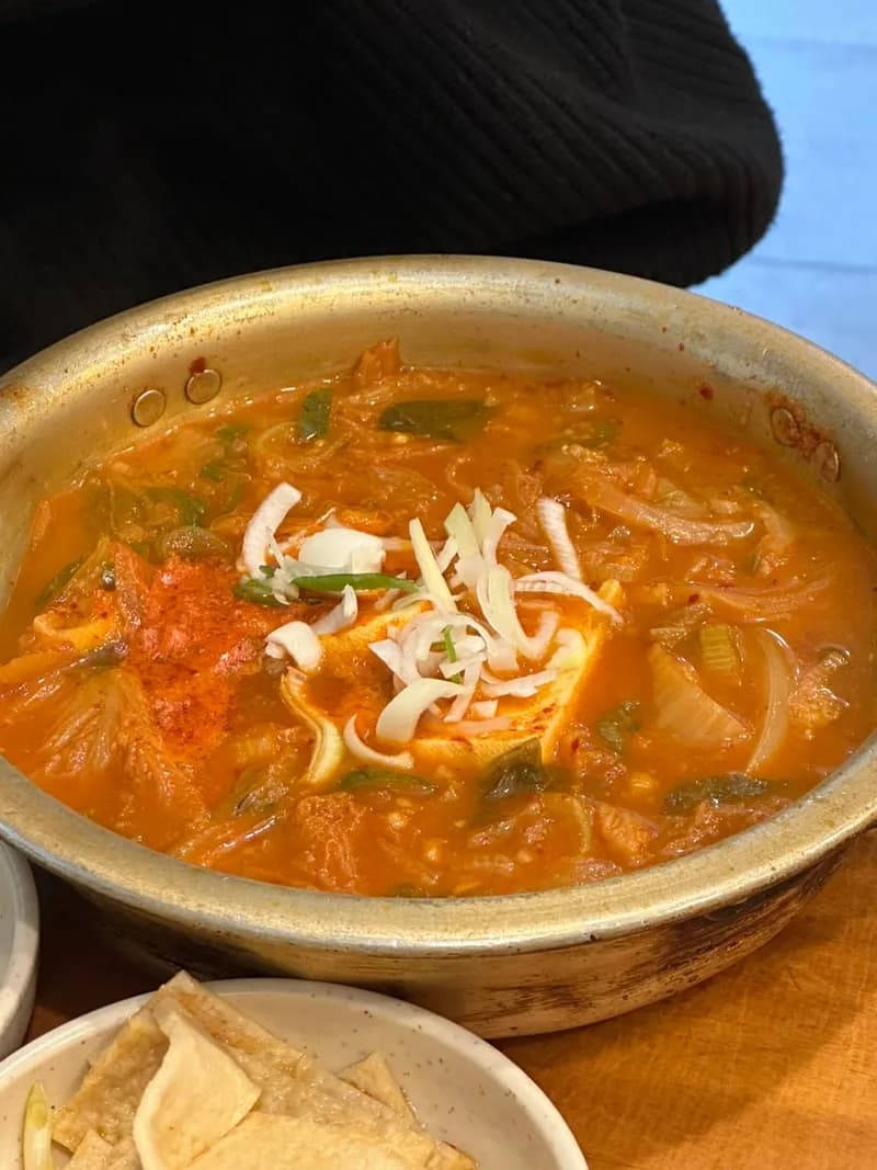 豚肉キムチチゲ