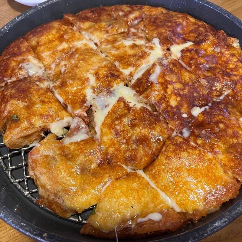 チヂミ(海鮮・ジャガイモ・キムチ・キムチチーズ)