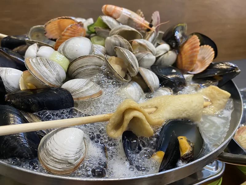 貝の寄せ鍋