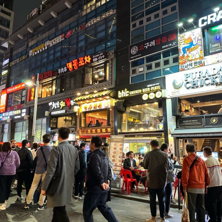 チキンを買ってホテルで夜食パーティー - 画像 1