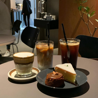 16:00 カフェで休憩 DAY ROW (데이로우) 이미지 1